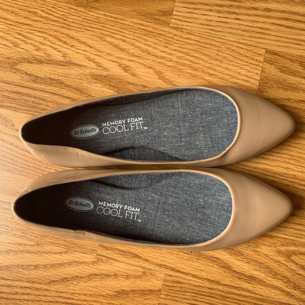 Tan Flats